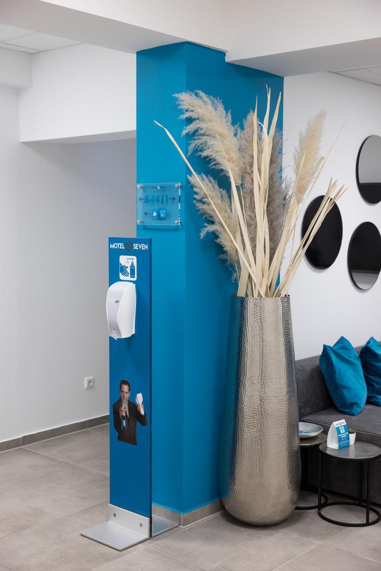 بروك أن دير مور Motel24Seven المظهر الخارجي الصورة