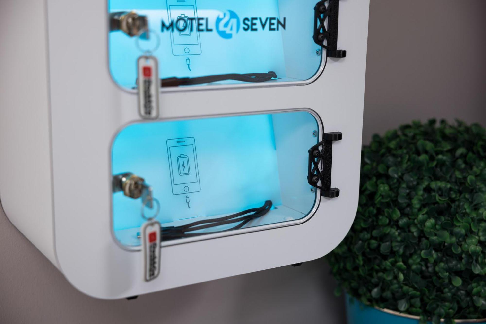 بروك أن دير مور Motel24Seven المظهر الخارجي الصورة