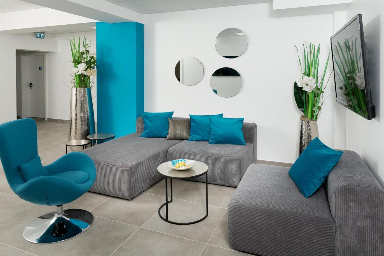 بروك أن دير مور Motel24Seven المظهر الخارجي الصورة